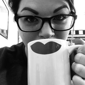 Meet your Posher, Cortney